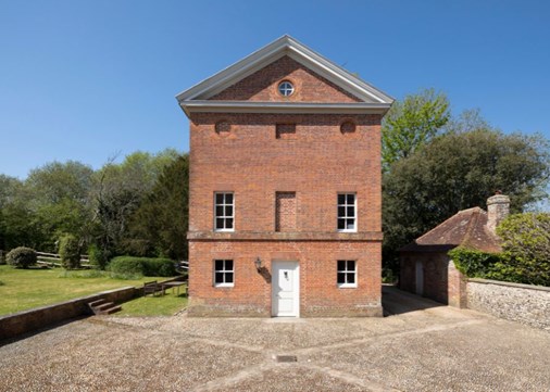 Fox Hall 900x642