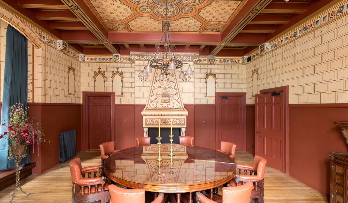 Mayor's Parlour dining room 1200x700.jpg