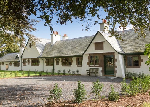 Voysey 900x642