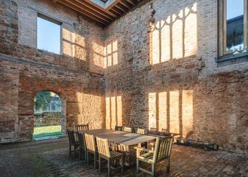 Astley Castle 900x642
