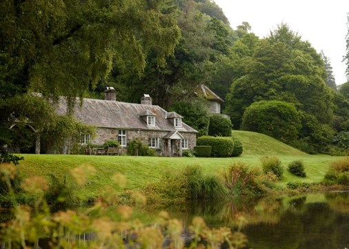 Pond Cottage 900x642