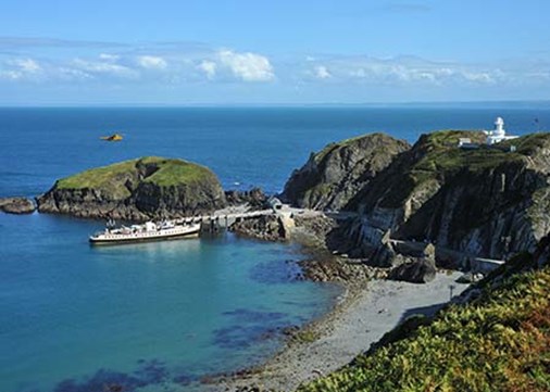 Lundy-exterior-daytrips-450x321