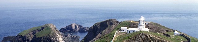 Lundy-exterior-Lundy8landmark-1600x345