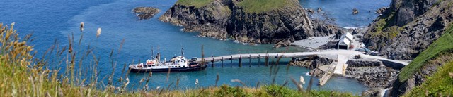 lundy hero -3200x690 (1)