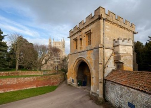 Abbey Gatehouse 450x321