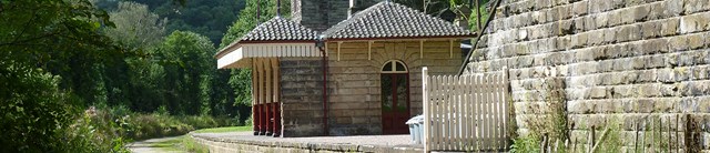 altonstation-external-viewfromtunnel-1600x345
