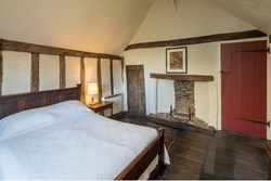 Ancient House bedroom with hearth 1200x800