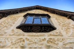 Ancient House ext pargeting 1200x800