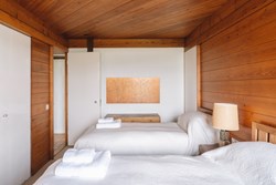 Anderton House twin bedroom 1200x800