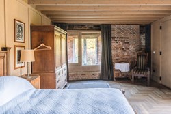 Astley Castle double 3 1200x800