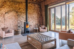 Astley Castle sitting 1200x800