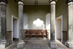 Banqueting House ext lobby 1200x800