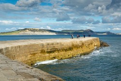 Belmont Lyme Regis 1200x800