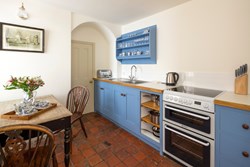 Birdhouse kitchen 1200x800