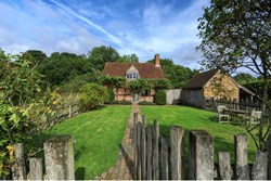 Bush Cottage ext garden gate 1200x800
