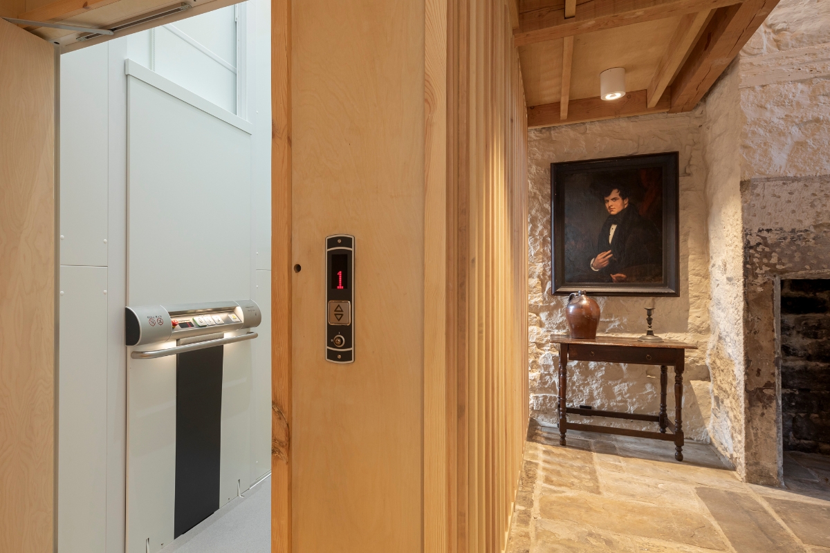 COH-accessible-lift