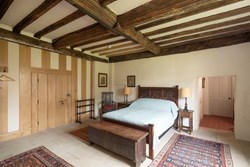 COH-int-bedroom-double