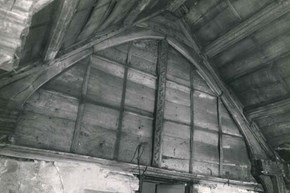 calverleyoldhall-restoration-beforeinterior-600x400