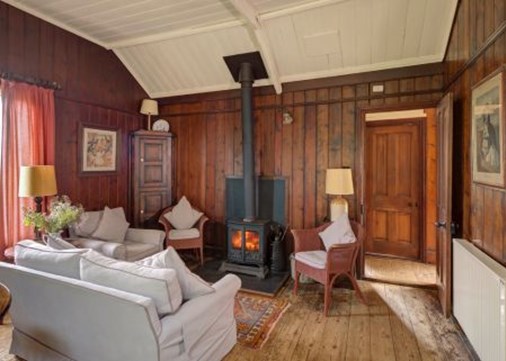 Castle Bungalow-450x321
