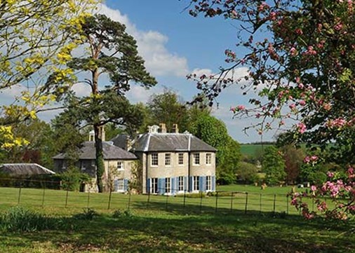 Cavendishhall-exterior-main-450x321