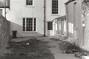 cawsey-restoration-garden-600x400