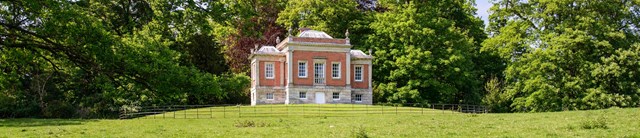 Chateau hero image