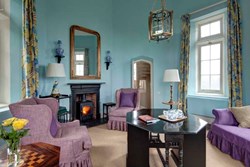china-interior-livingroom-600x400