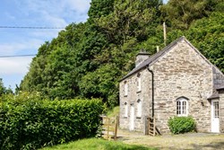 Church Cottage ext garden 1200x800