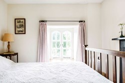 Church Cottage int double 1200x800