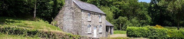 Churchcottage-external-side-1600x345