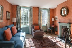 43 Cloth Fair sitting room 1200x800