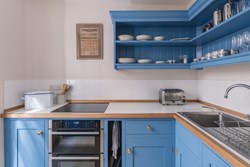 45a Cloth Fair kitchen 1200x800
