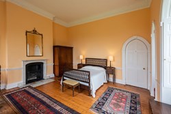 Clytha Castle double 1200x800