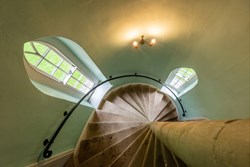Clytha Castle staircase 1200x800