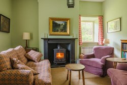 Coed y Bleiddiau int sitting square 1200x800
