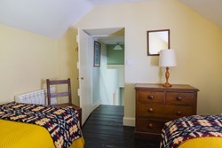 Coed y Bleiddiau int twin from beds 1200x800