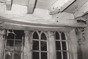 college-restoration-damagedwindow-600x400