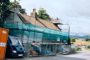 collegehill-restoration-scaffolding-600x400