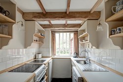 Carpenter's Shop kitchen 1200x800