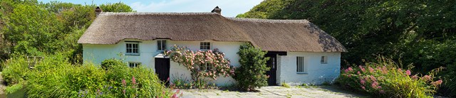 FordCottage-external-front-1600x345