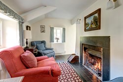 2millhouse-interior-sittingroom-600x400