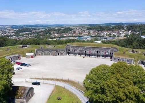 crownhill-fort-exterior-contact-listdisplay-450x321
