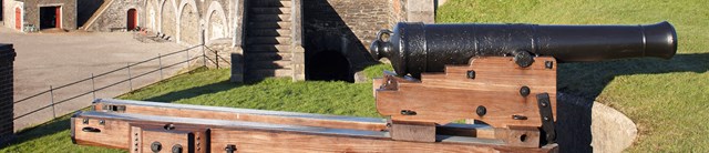CrownhillFort-external-canon-1600x345