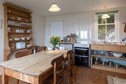 Cul na Shee kitchen 1200x800