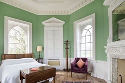 Culloden Tower int bedroom angle 1200x800