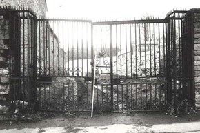 cullodentower-history-gates-600x400