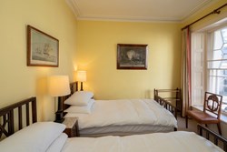 Egyptian House 1st floor twin room 1200x800
