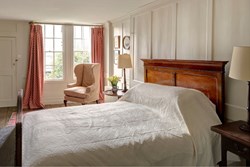 Elton House double 1200x800