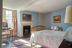 Elton House double blue 1200x800