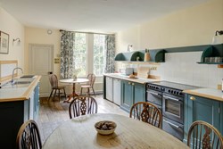 Elton House kitchen 2 1200x800